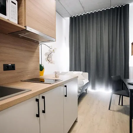 Apartment Vibrant Studios, - Sk *
