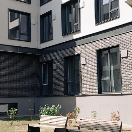 Vibrant Studios, - Sk Apartment Riga